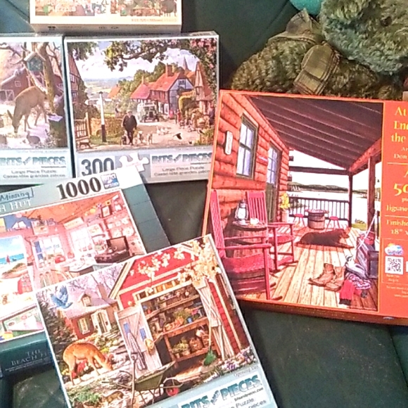 🧩 Ravensburger 1000 ” PUZZLE the BEACH HUT 🏖️ - Picture 2 of 16